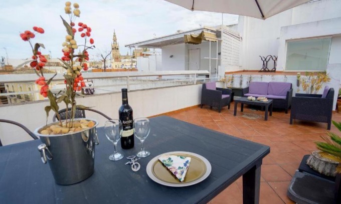 El Arenal Apartment | RentalSevilla terraza en el arenal