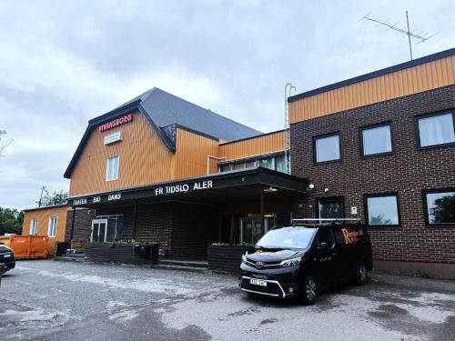 Solbacka Hostel | Rentalux Hostel - Budget Double & Single rooms