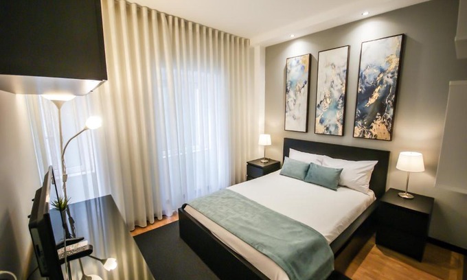 Coimbra City Centre Apartment | RentaStudio Coimbra
