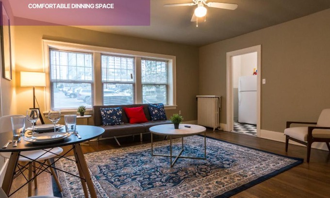 Downtown Seattle Apartment | Renu Seattle-Cute, Cozy and Historical