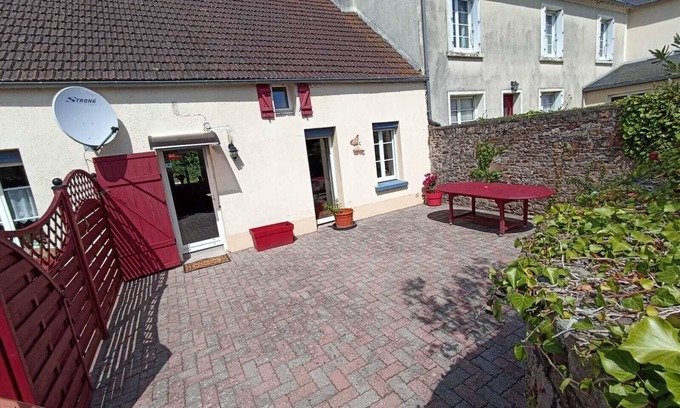 Saint-Germain-sur-Ay House | Repos,découvertes ,activités .comme Chez soi !