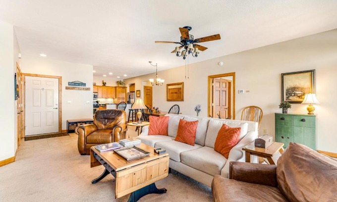 Sugar Mountain Apartment | Reserve II 8C