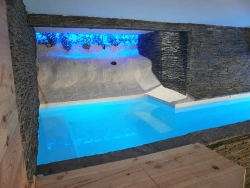 Peone Apartment | Residence Aqualiva à Valberg Piscine privative dans chacun des appartements situé à 20 m des pistes de ski