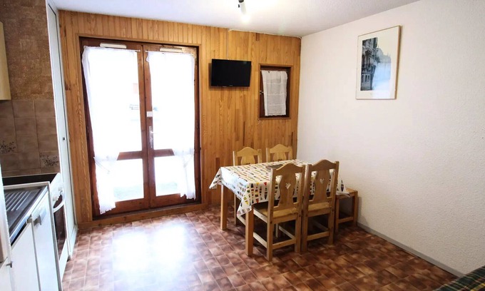 Lanslevillard Apartment | Residence Chevallier - 2 Rooms for 4 People