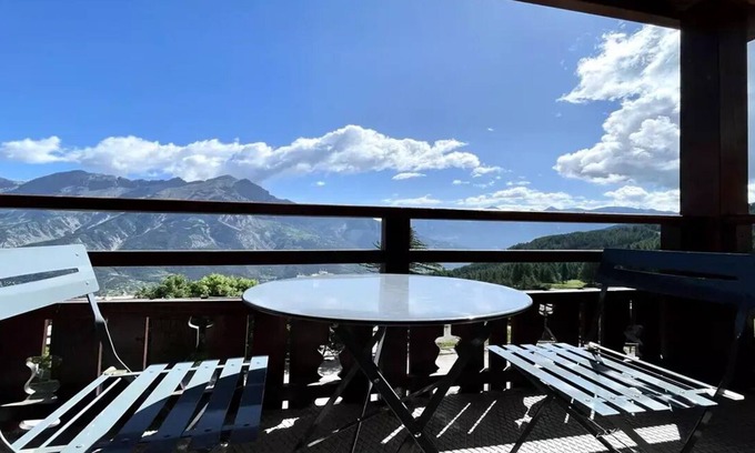 Puy-Saint-Vincent Apartment | Residence Dame Blanche - DBA416 - APPT T3 CHAMBRES - BALCONA - 6 PERSONS