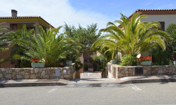 Trinita d'Agultu e Vignola Apartment | Residence della Torre Isola Rossa