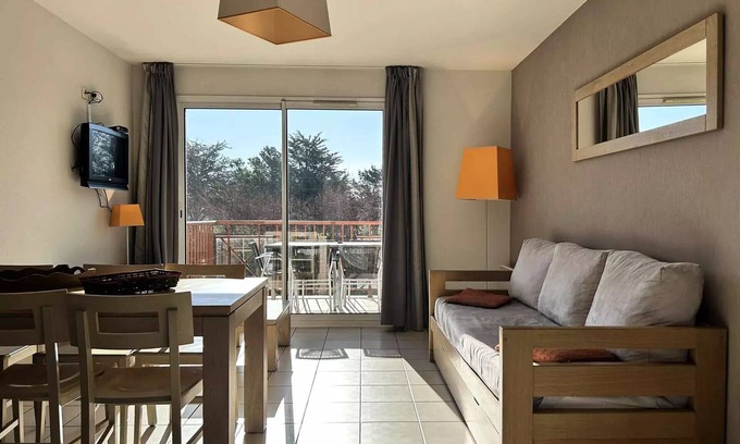 Sables-d'Or-les-Pins Apartment | Residence Des Pins - 2 Rooms for 2 Persons
