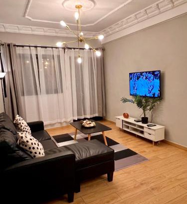 Yaounde Apartment | Residence Ethan Nji - Chic urban