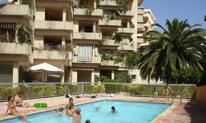 Roquebrune-Cap-Martin Apartment | Residence "Les Jardins du Cap" - 100 m from the beach of Carnoles
