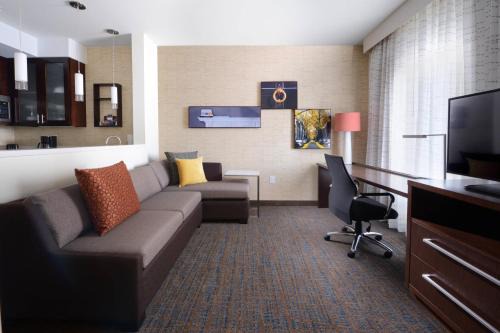 Pasadena Hotel | Residence Inn by Marriott Houston Pasadena