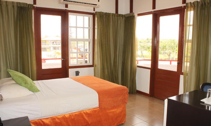 Nieuw Nickerie Hotel | Residence Inn Nickerie