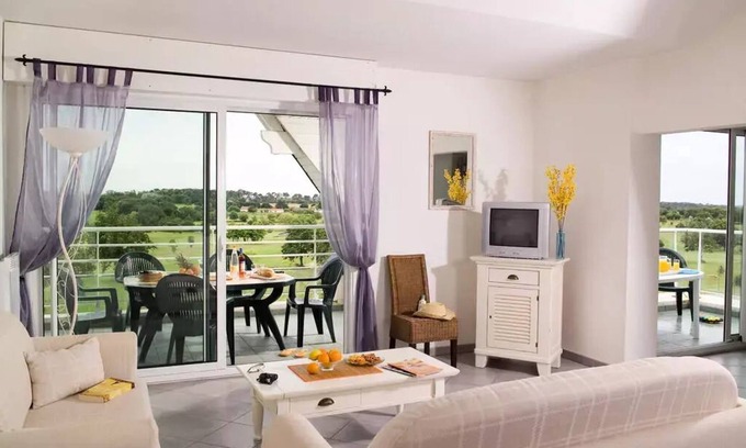 L'Aiguillon-sur-Vie Apartment | Residence Le Domaine des Fontenelles - 5 Rooms Duplex 8 People