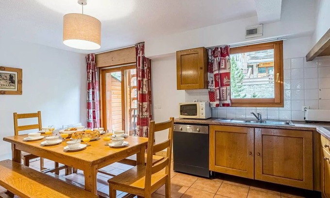 Vaujany Apartment | Residence La Cascade - 3 Rooms 6 People