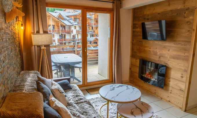 Les Orres Apartment | Residence Le Balcon Des Airelles - The Lodge d'Orres located in the heart of 1800