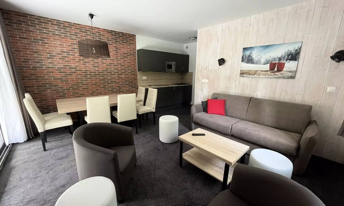 Eaux-Bonnes Apartment | Residence LE PORTILLO Swimming pool - 3 Rooms for 8 People