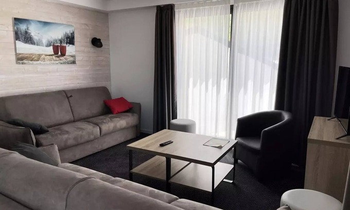Eaux-Bonnes Apartment | Residence LE PORTILLO Swimming pool - 3 Rooms for 10 People