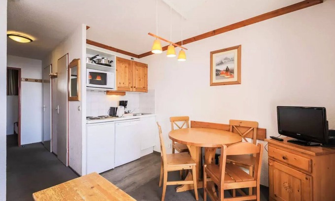 Eclose-Ouest Apartment | Residence Les Horizons d'Huez - maeva Home - 2 room apartment for 5 people Comfort