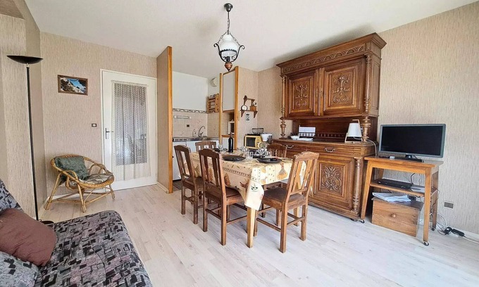 Barcelonnette Apartment | Residence Les Melezes Bat E - 2 Rooms for 4 People
