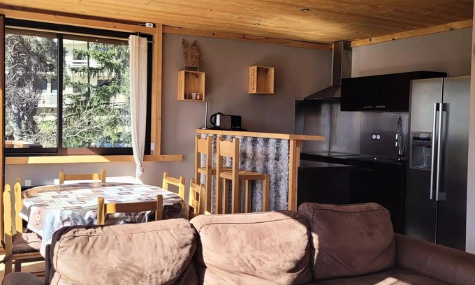 Pra Loup Apartment | Residence Lou Rouchas - Fully renovated 3P apartment at the entrance of Pra Loup station, shuttle next to the residence