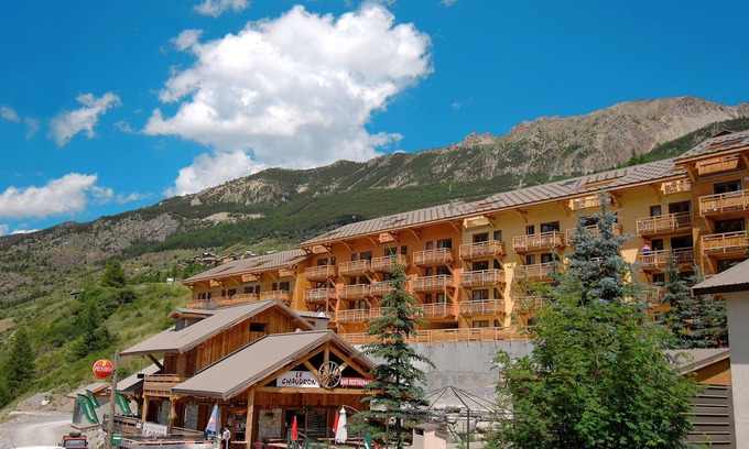 Vars House | Residence Odalys Pra Sainte Marie