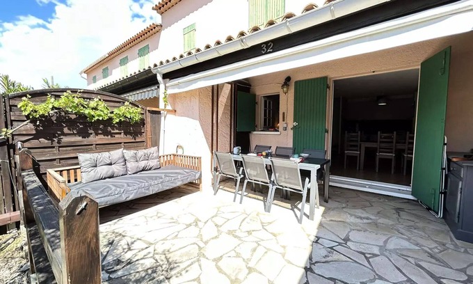 Sainte-Maxime Villa | Residence Pastelles Farigoule - SAINTE MAXIME Downtown Mazet, 3 rooms 6 beds