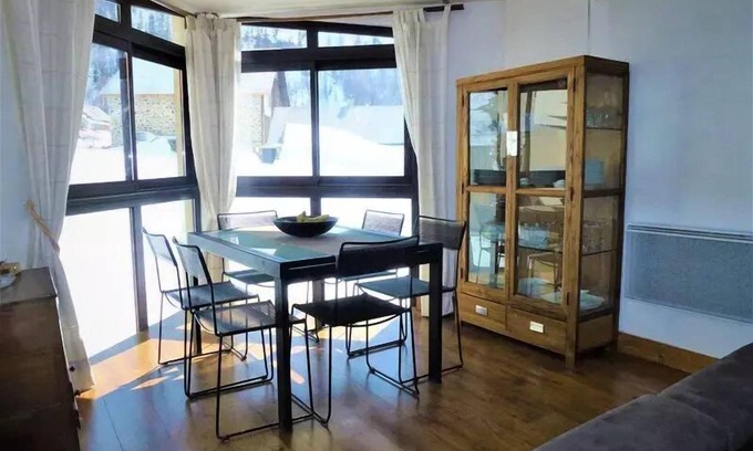 Isola Apartment | Residence Pignals R14 - 3 Rooms for 5 People