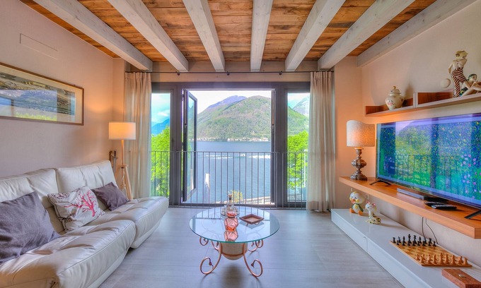 Riva San Vitale Apartment | Residence Porto Pojana Amazing Lakeview, Riva San Vitale, Switzerland