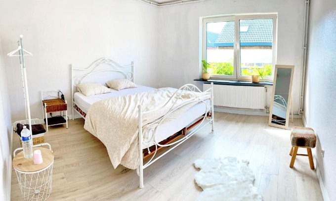 Meulestede House | Residence Stay Eva Upstairs Brunch Café
