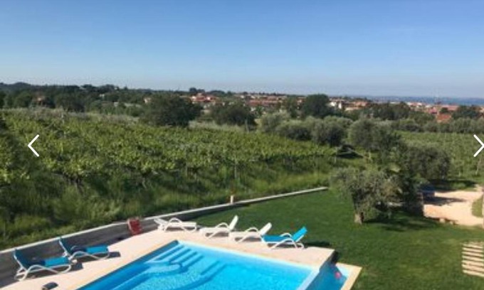Montioni Apartment | Residence Tasso Canossa - appartamento con piscina