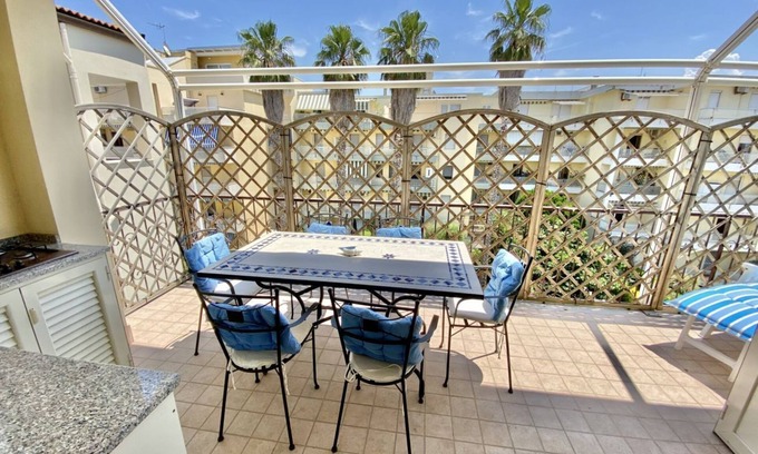 Pivarada Apartment | Residenza le Quattro Palme. Central apartment very close to the beach.