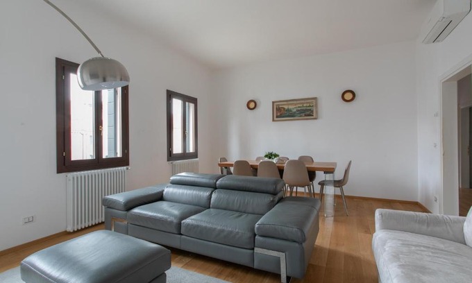 Santa Croce Apartment | Residenza Pomponi Deluxe
