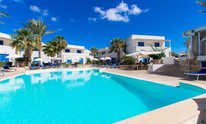 Favignana Apartment | Resort Cala La Luna