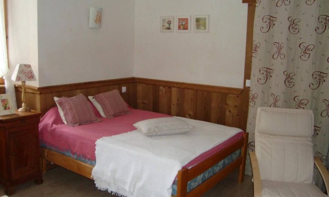 Areches Apartment | Resort center, parking, tv, 47m², Arêches-Beaufort