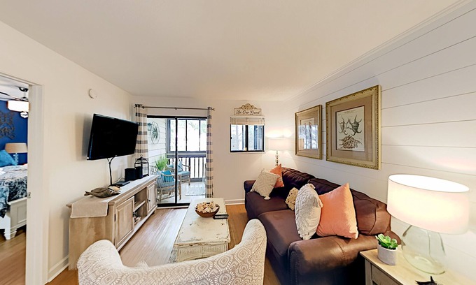 Palmetto Dunes Condo | Resort Getaway | Pools, Tennis, Spa, Fitness Center | Walk 5 Minutes to Beach