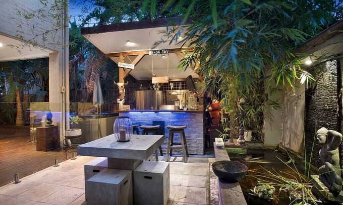 Hendra House | Resort home close to Airport and City