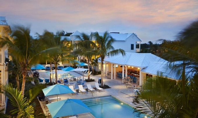 Historic Seaport House | Resort Room with Direct Access to Water Adventures | 3 Suites Ideal for Family
