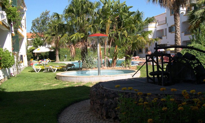Ferreiras Apartment | Resort Solcosta - STUDIO apartment, pool, A/C, Wi-Fi, Gym, close to restaurants