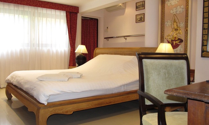 Jomtien Villa | Resort The Three Elephants