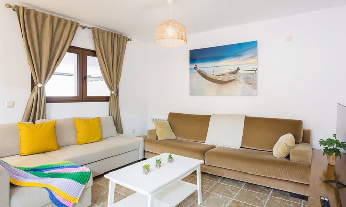 Gandia Villa | Resort Villa Luny Gandia - Apartamento Planta Inferior con Terraza