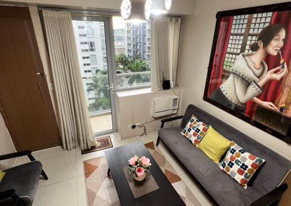 Pasay Apartment | Resorts World Condo