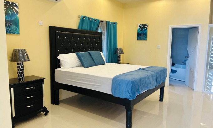 Montego Bay Apartment | Rest Stop- Upstairs/5 miles fr MBJ/24hrs Security
