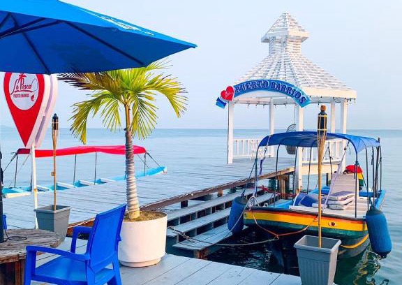 Puerto Barrios Hotel | Restaurante y Hotel “La Pesca”