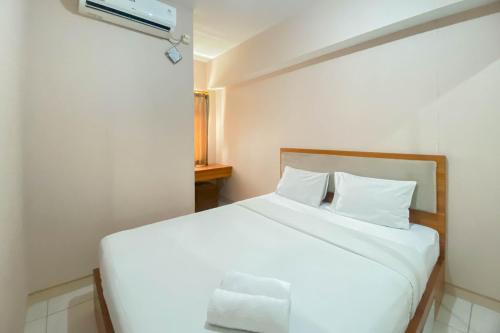 Bekasi Apartment | Restful and Tidy 2BR Apartment Springlake Summarecon Bekasi By Travelio