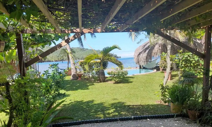Moorea-Maiao House | Restful seafront