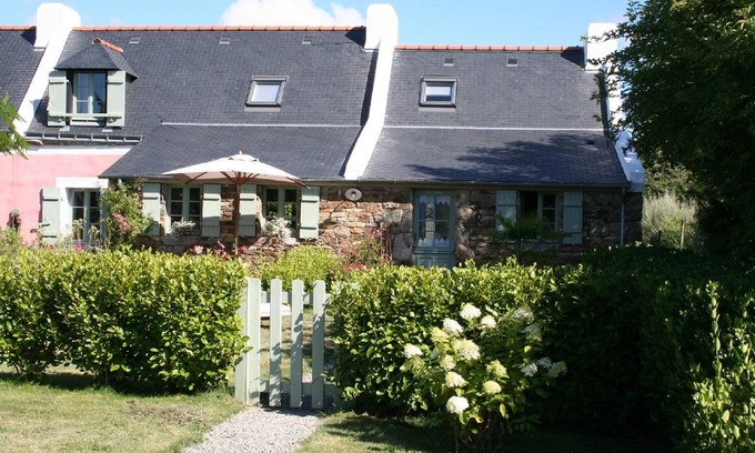 Le Palais House | Restored old belliloise farmhouse classified 3*