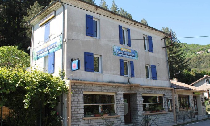 Meyras Bed & Breakfast | Retour Aux Sources