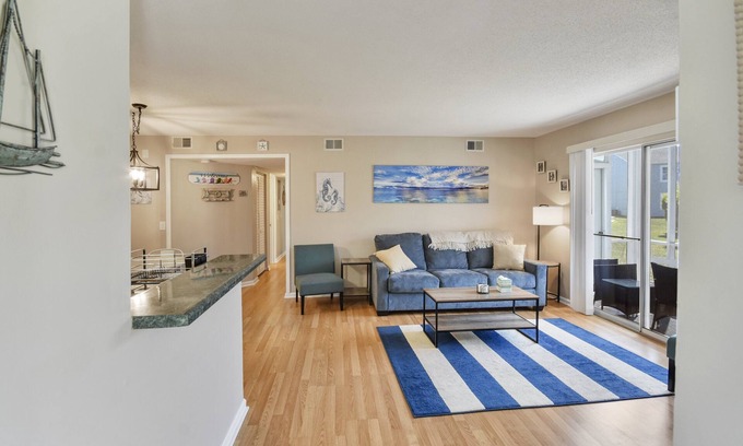 Surfside Beach Condo | Retreat At Glenns Bay 203e 2 Bedroom Condo
