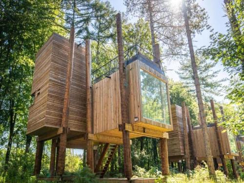 Maubray House | Retreat with Rooftop Views