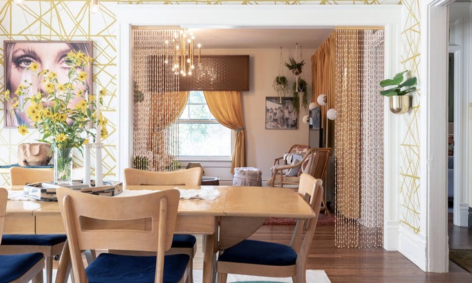 Rosedale Apartment | Retro 2 Bedroom Near Downtown