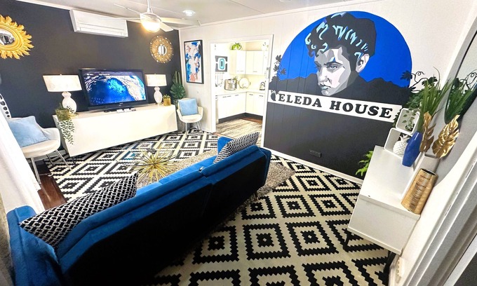 Cessnock House | Retro Hidden Gem 10 mins to Wineries